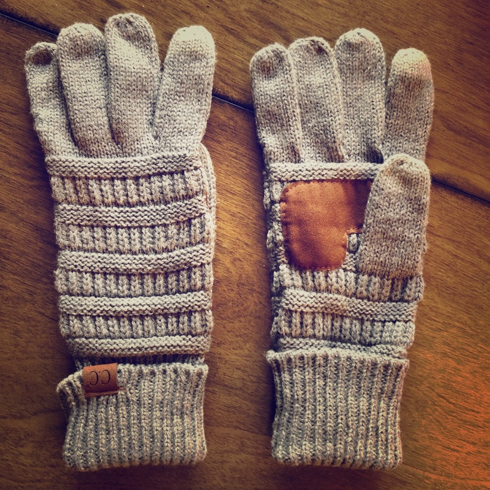 Gray CC Gloves